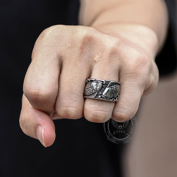 Relief Fish Sterling Silver Ring 02 | Gthic.com