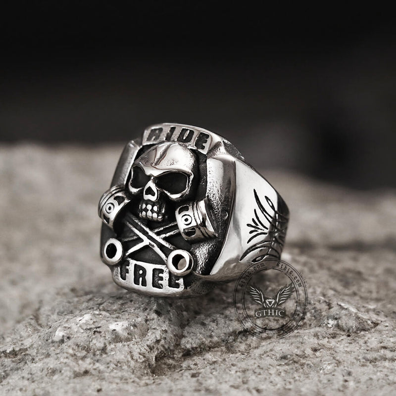 Retro Punk Stainless Steel Skull Ring 03 | Gthic.com