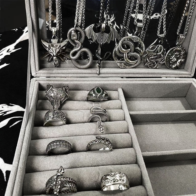 Rings and Pendants Animal Jewelry Set