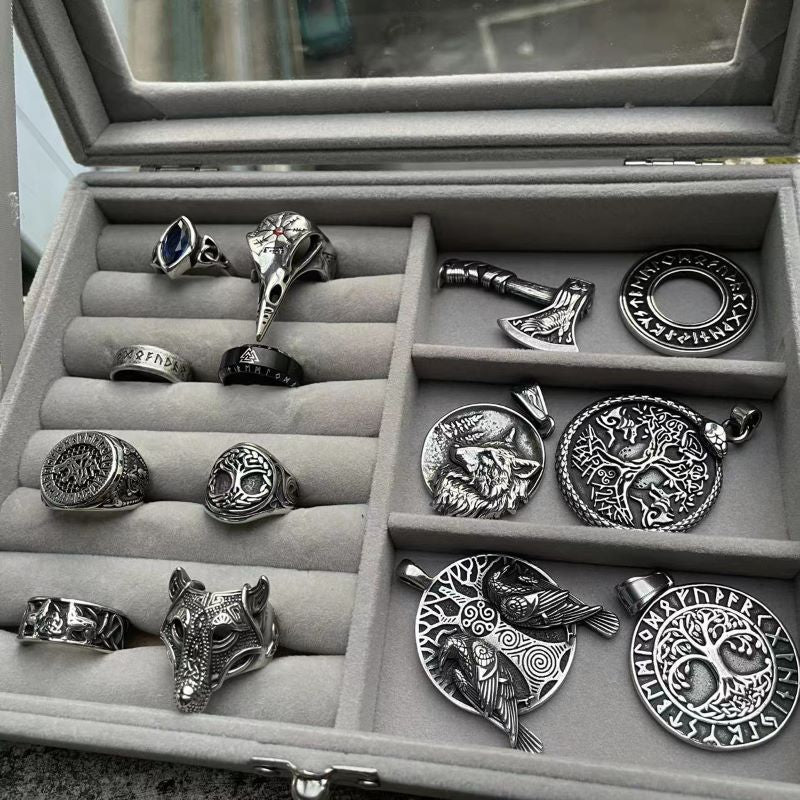 Rings and Pendants Viking Jewelry Set | Gthic.com