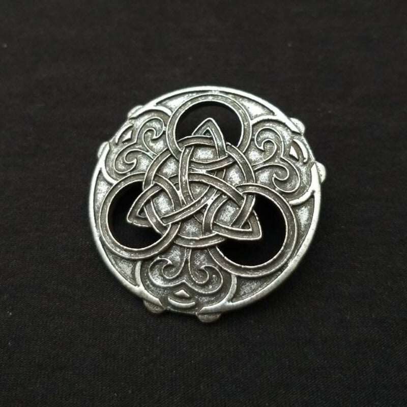 Round Celtic Knot Zinc Alloy Viking Brooch | Gthic.com