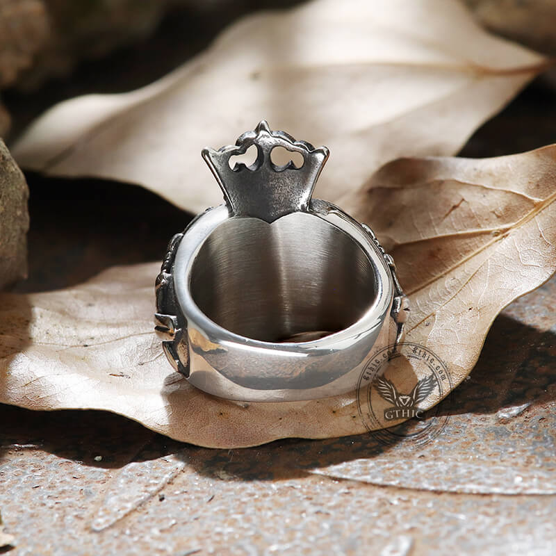 Royal Heart-shaped Stainless Steel Claddagh Ring