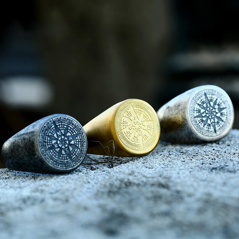 Simple Design Compass Stainless Steel Ring | Gthic.com