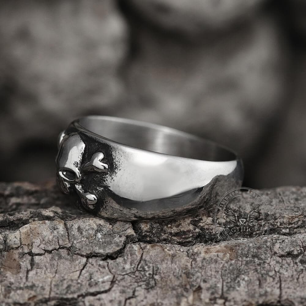 Skull and Crossbones Stainless Steel Ring