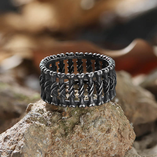 Barbed Wire Ring – Ladyfine Jewelry