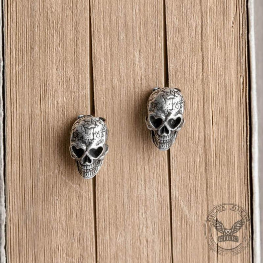 Orecchini a forma di teschio in argento sterling