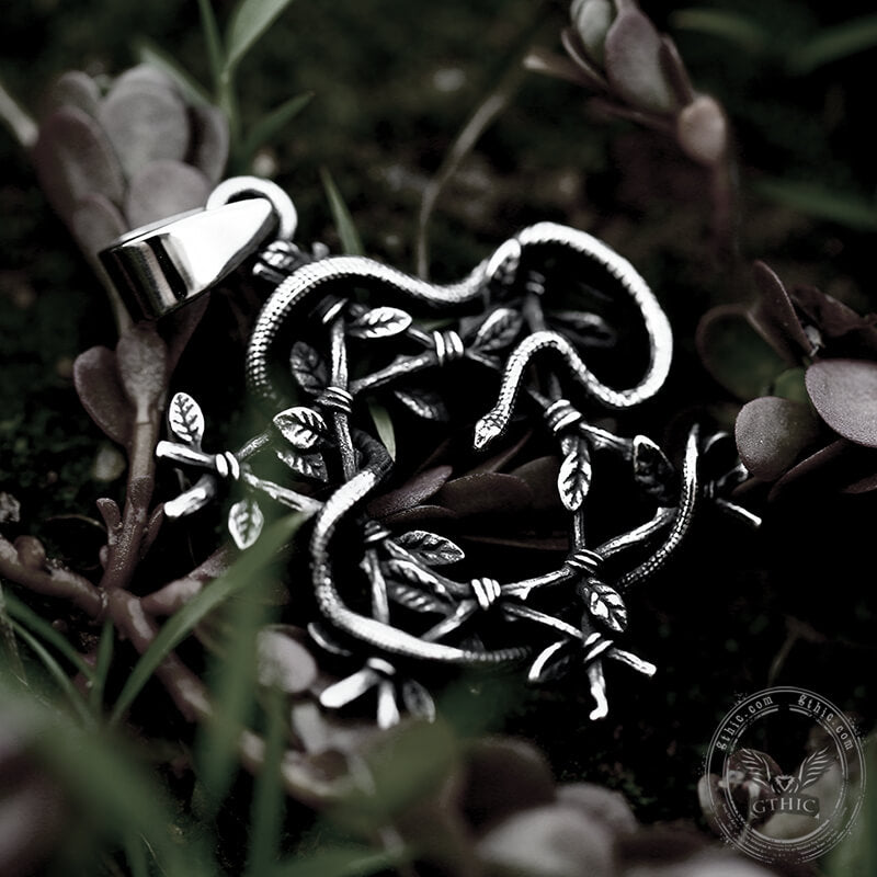 Snake Entwined Star Stainless Steel Pendant02 | Gthic.com