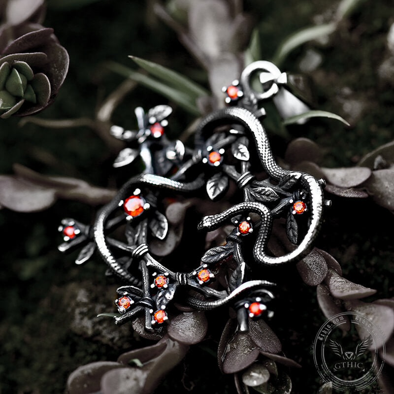 Snake Entwined Star Stainless Steel Pendant04 | Gthic.com