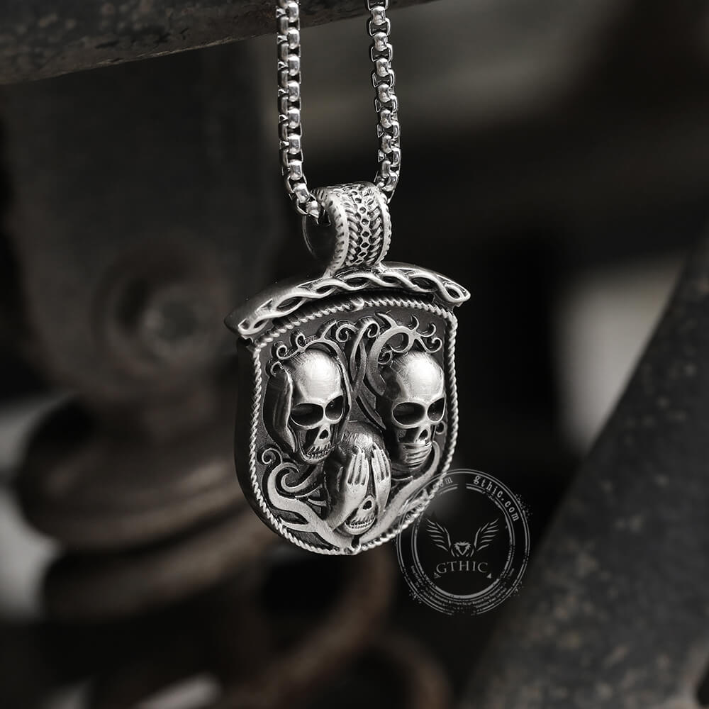 Three Senses Shield Pure Tin Skull Necklace04 | Gthic.com