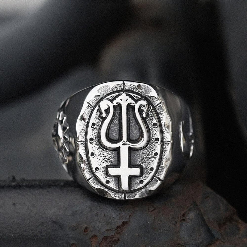Trident of Poseidon Stainless Steel Petrine Cross Ring 03 | Gthic.com