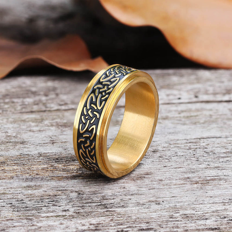 Triquetra Celtic Knot Stainless Steel Ring 01 Gold | Gthic.com