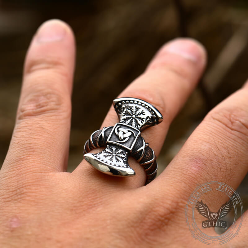 Triskele Helm of Awe Stainless Steel Viking Ring 02 | Gthic.com