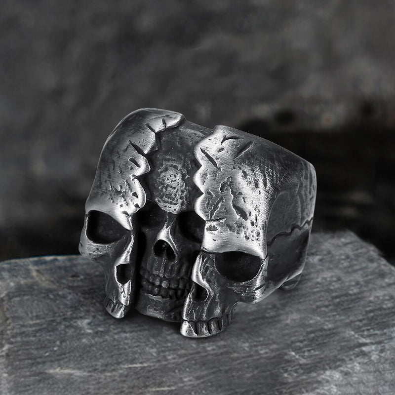 Two-Face Stainless Steel Skull Ring 01 | Gthic.com