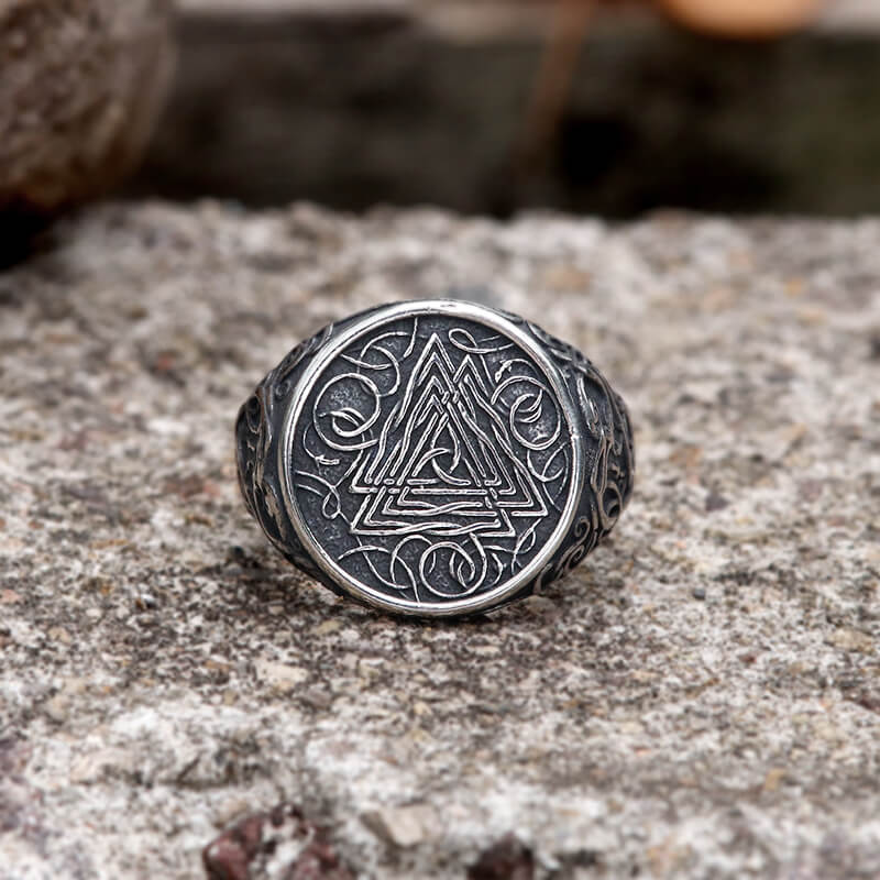Urnes Valknut Stainless Steel Viking Ring | Gthic.com