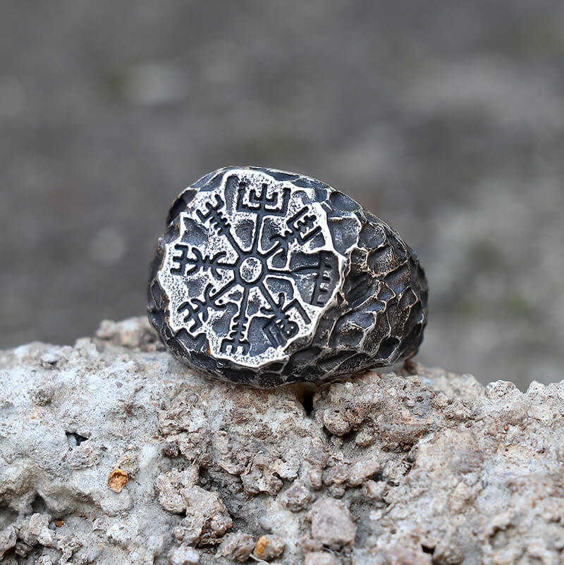 Vegvisir Magic Compass Stainless Steel Viking Ring | Gthic.com