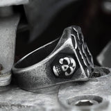 Vintage 13 Stainless Steel Skull Ring 05 | Gthic.com