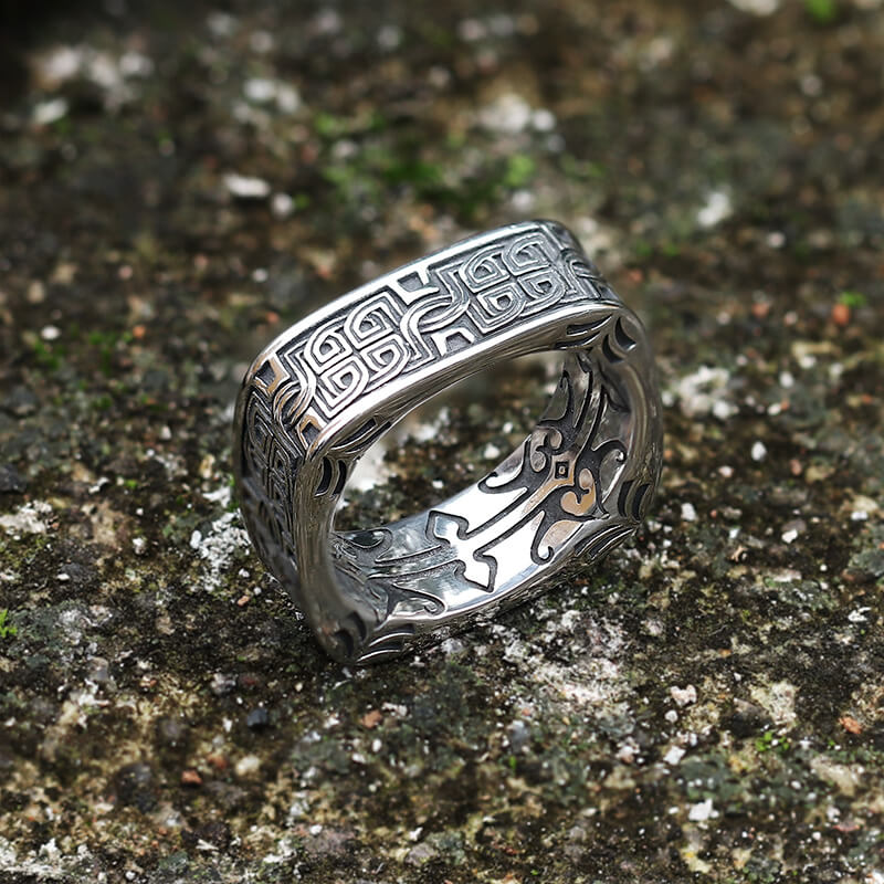 Vintage Celtic Knot Stainless Steel Ring | Gthic.com