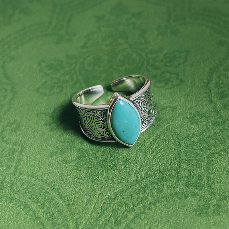Vintage Engraved Turquoise Sterling Silver Band Ring