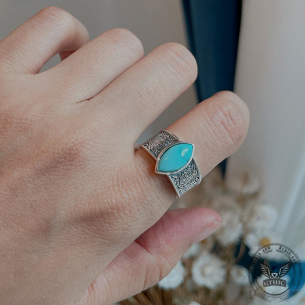 Vintage Engraved Turquoise Sterling Silver Band Ring | Gthic.com