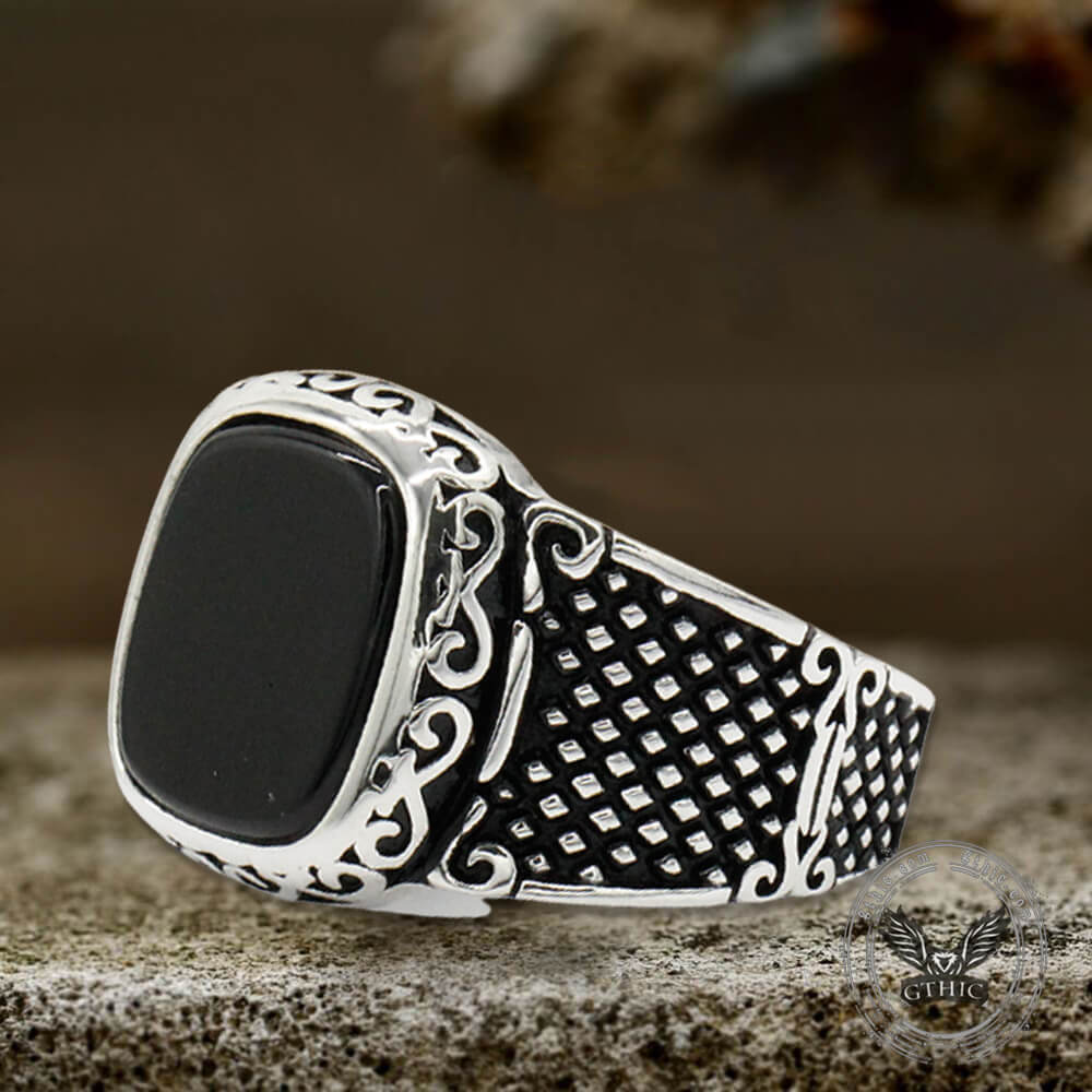 Vintage Gemstone Sterling Silver Ring | Gthic.com