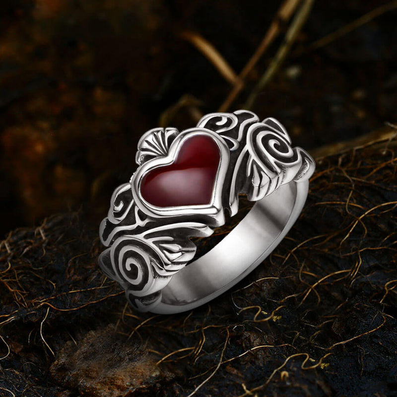 Vintage Heart Stainless Steel Ring 01 | Gthic.com