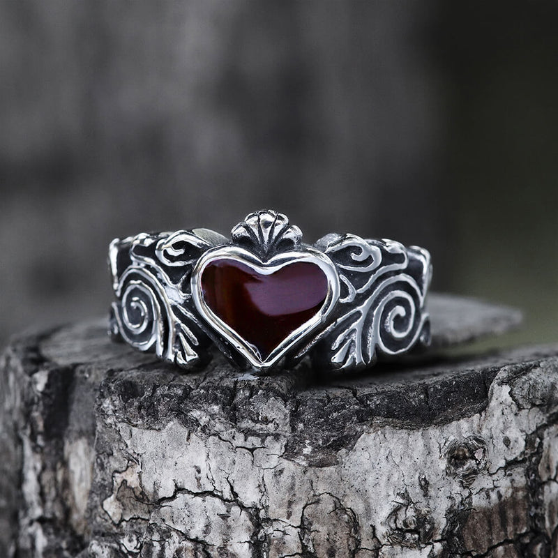Vintage Heart Stainless Steel Ring 03 | Gthic.com