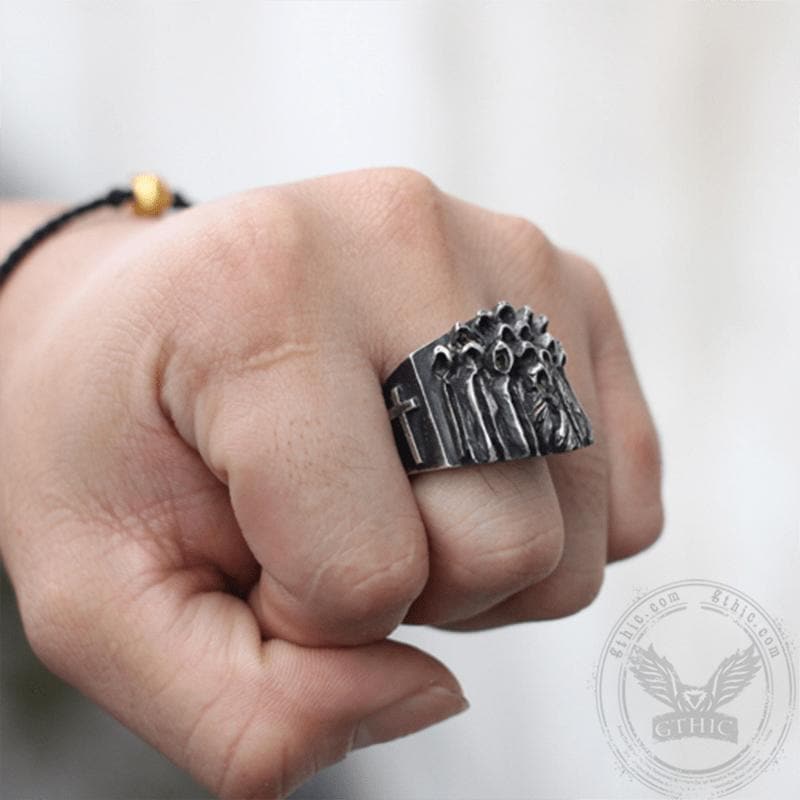 Anello teschio in argento sterling con croce in rovina vintage