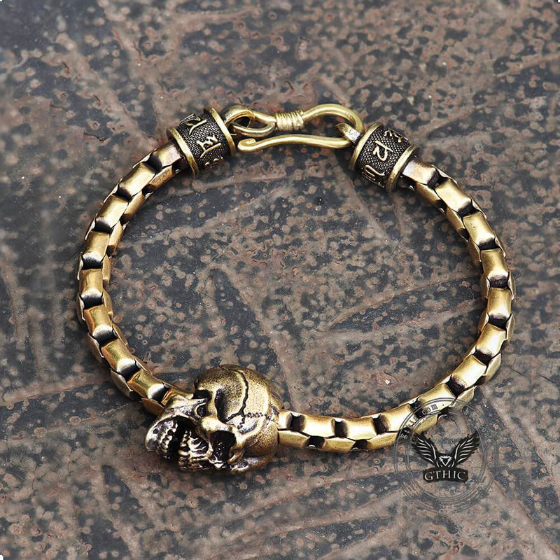 Alexander McQueen Pearl Skull chain bracelet for Women - Gold in UAE |  Level Shoes