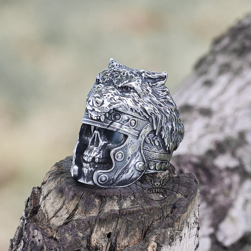 Vintage Warrior Wolf Head Stainless Steel Skull Ring 01 | Gthic.com