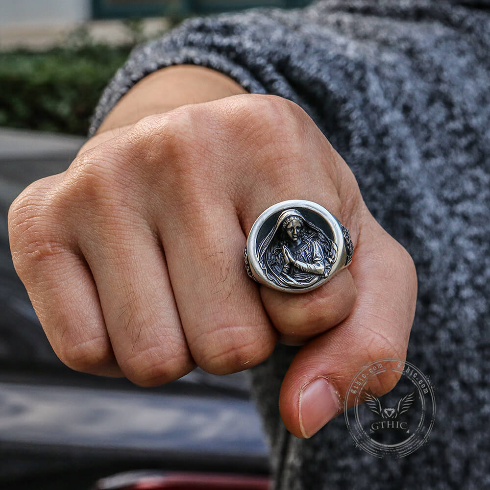 Virgin Mary Prayer Sterling Silver Ring02 | Gthic.com