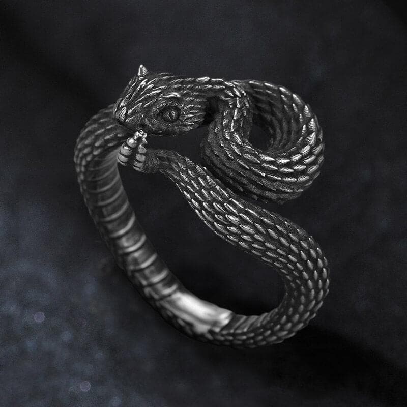 Vivid Cerastes Snake Sterling Silver Ring | Gthic.com