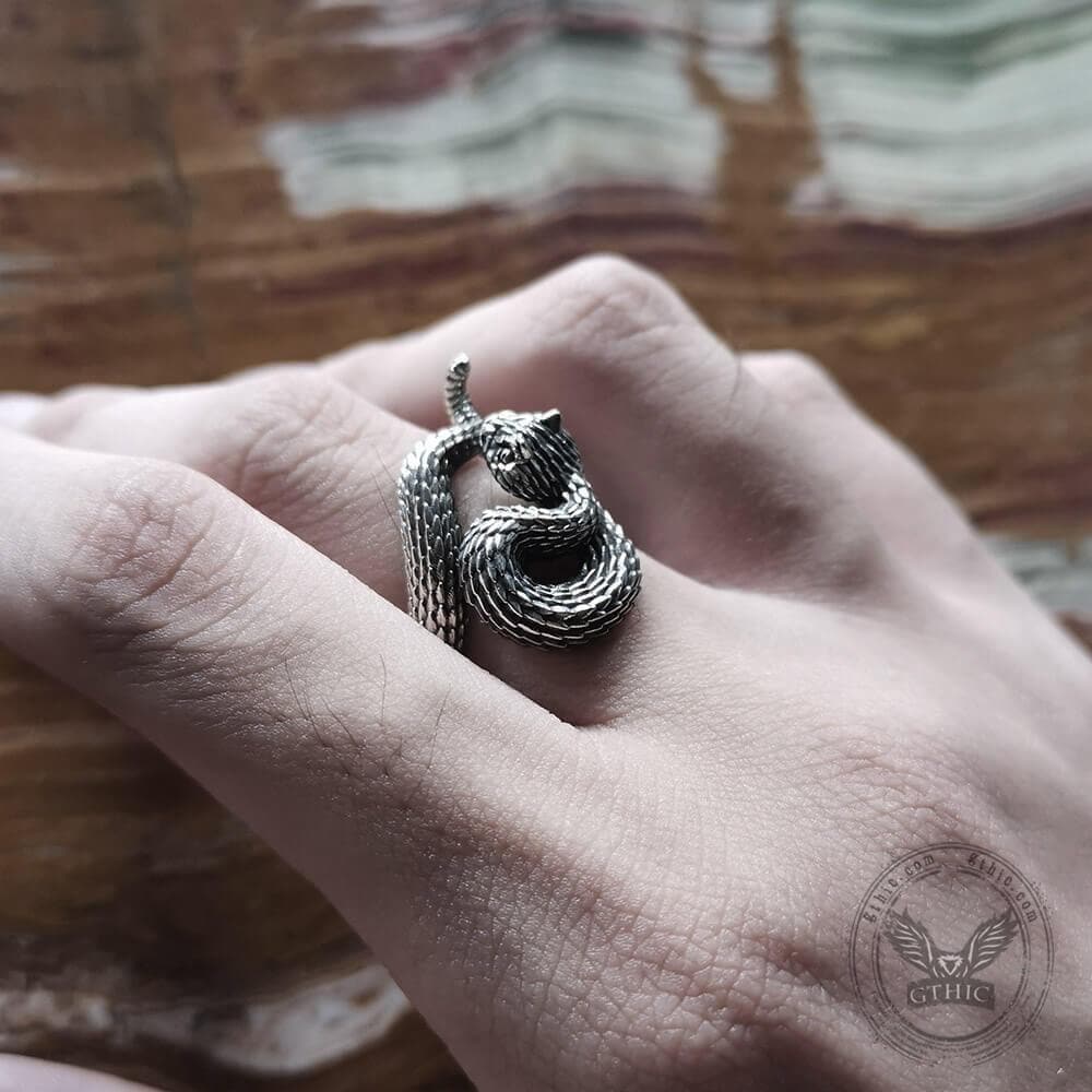 Vivid Cerastes Snake Sterling Silver Ring | Gthic.com