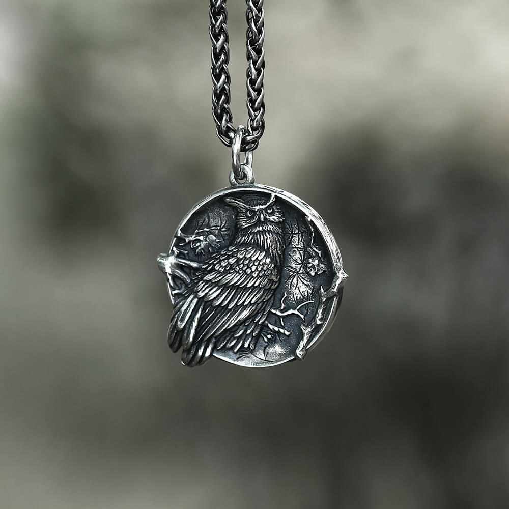 Wisdom Owl Stainless Steel Pendant 01 | Gthic.com