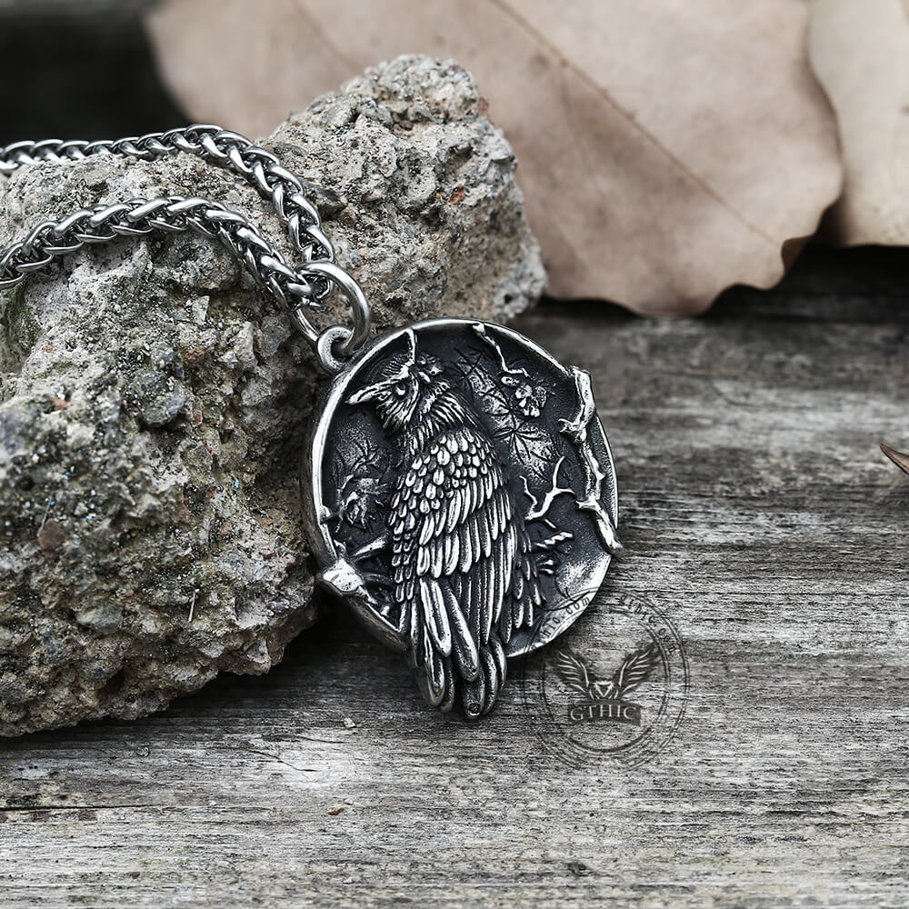 Wisdom Owl Stainless Steel Pendant 02 | Gthic.com