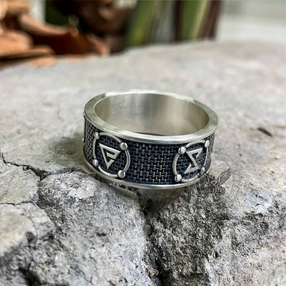 Hand-Forged Sterling Silver Ring – Kompsós