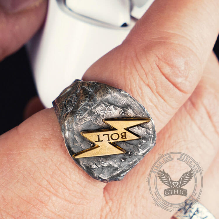 Wrath of Zeus Lightning Bolt Sterling Silver Ring | Gthic.com